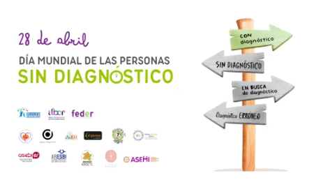 Cartel_ aparecen los logos de las entidades, estructura de madera con flechas.