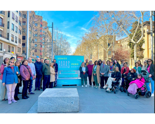 Foto de grupo de los asistentes