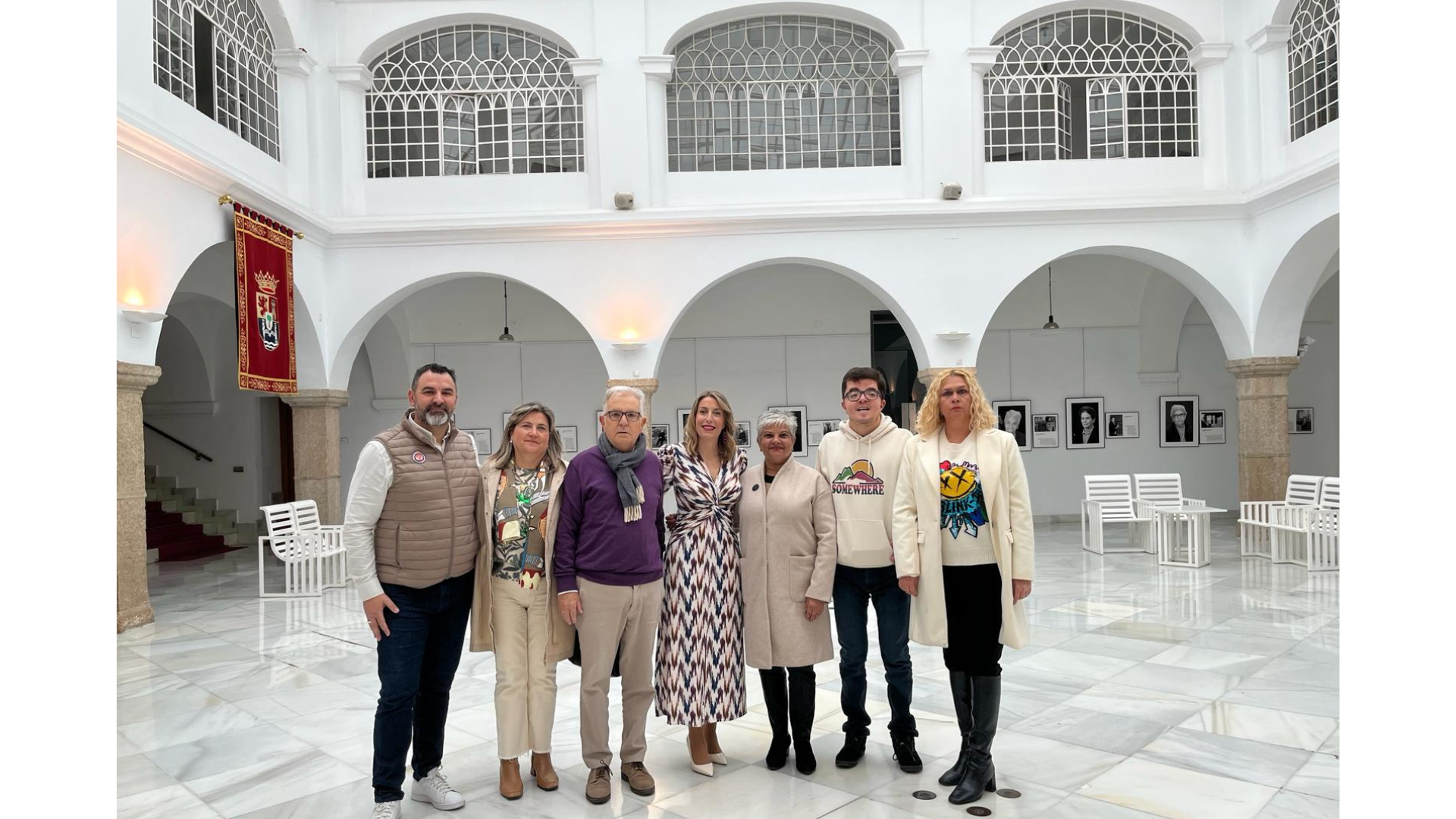 Representantes de FEDER en la adhesión de la Asamblea de Extremadura
