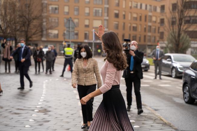 Saludos institucionales al inicio del acto.