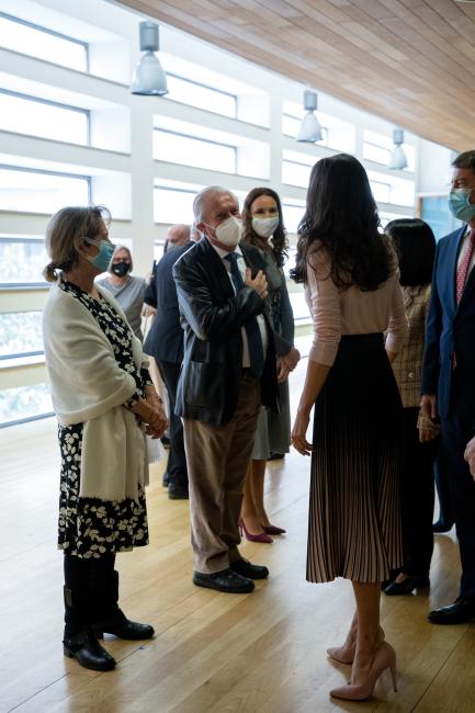 Saludos institucionales al inicio del acto.