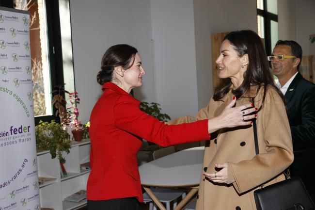 Saludo a Isabel Motero, directora de FEDER