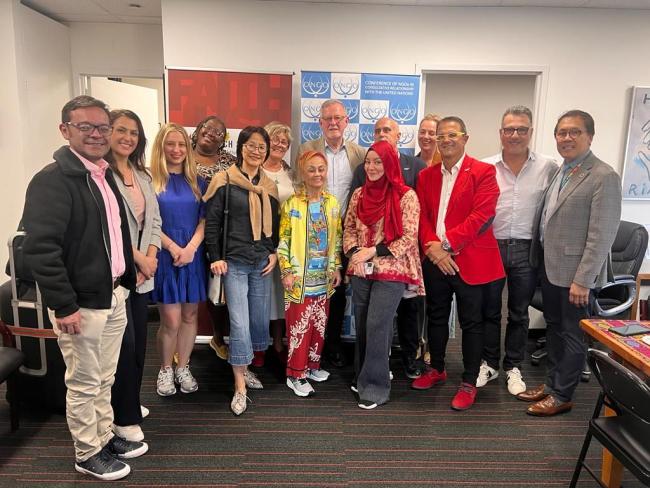 Representantes de RDI, FEDER y ALIBER en la sede de la ONU en Nueva York.