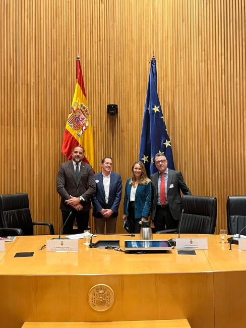 Fotografía de los ponentes de la tercera mesa.