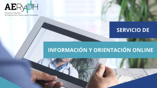 Fotografía de las manos de un hombre sujetando una tableta electrónica a través de la cual habla con otro hombre con bata blanca. Sobre ella, arriba a la izquierda el logo de AERyOH y en el margen izquierdo a una altura centrada escrito sobre recuadros azules: "servicio de atención y orientación online"