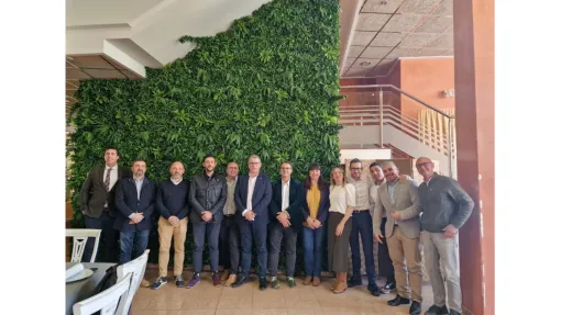 Foto de los asistentes del encuentro