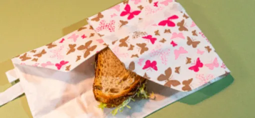 Imagen del portabocadillos.